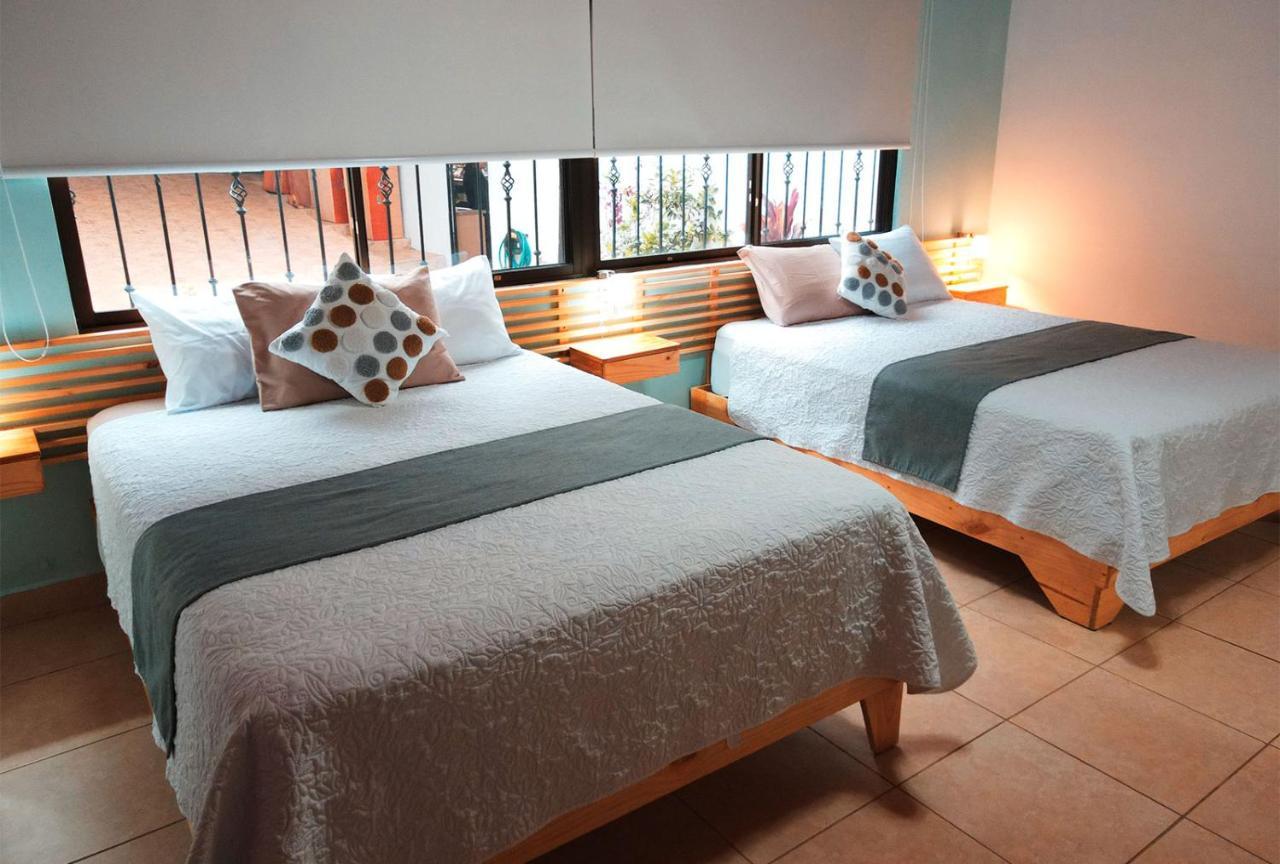 Trebol Amarillo Bed & Breakfast Escazú Eksteriør billede