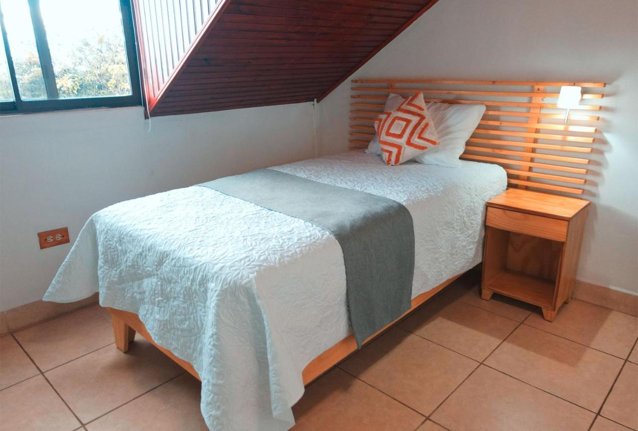 Trebol Amarillo Bed & Breakfast Escazú Eksteriør billede