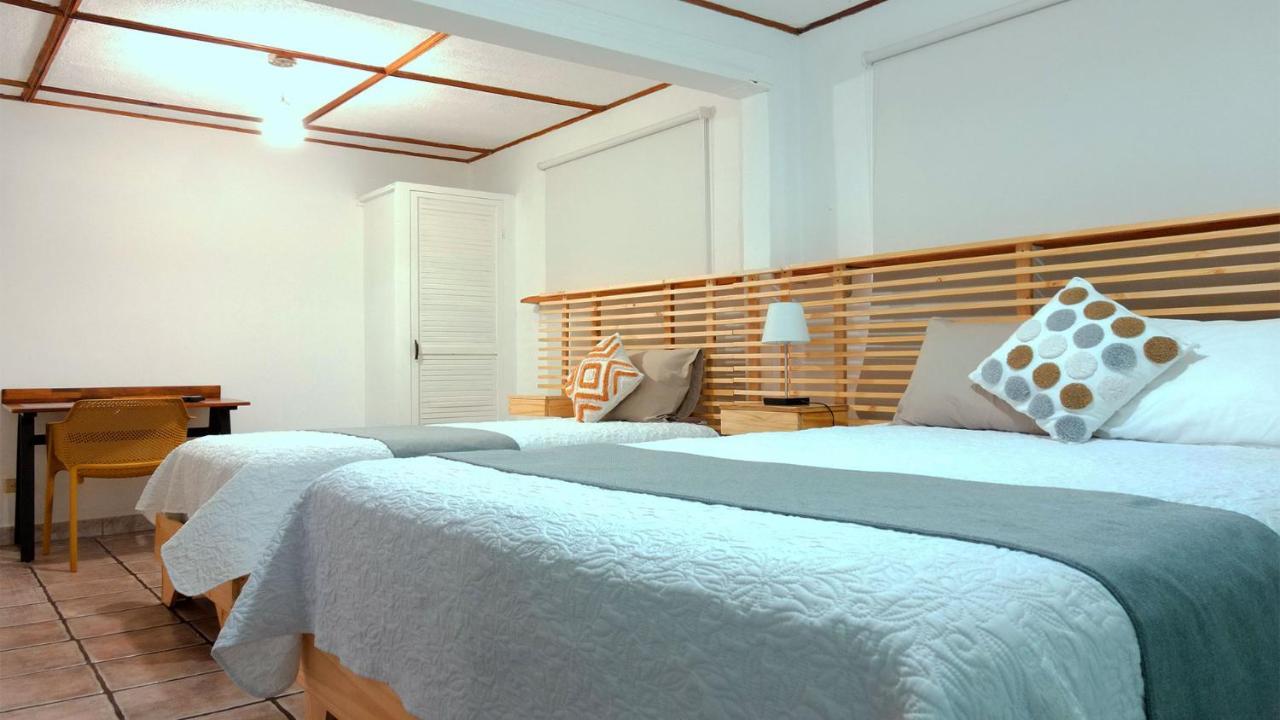Trebol Amarillo Bed & Breakfast Escazú Eksteriør billede